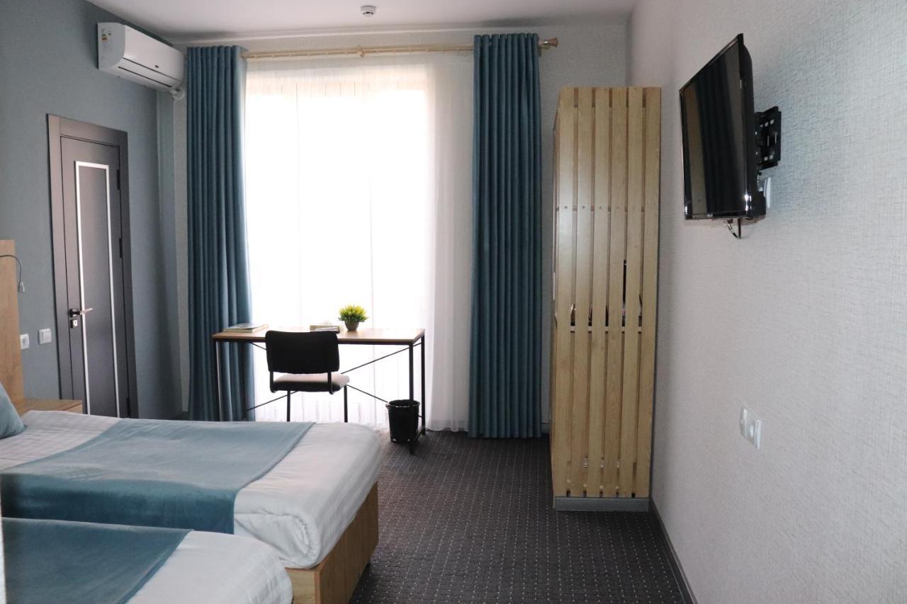Bobur Hotel ทาชเคนต์ ภายนอก รูปภาพ